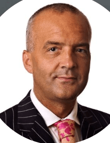 Graeme Leach Headshot