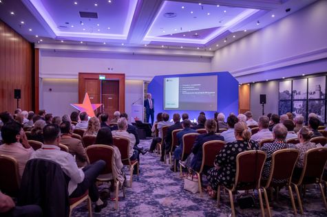 DefaqtoConferenceApr25 BethCrockatt 164