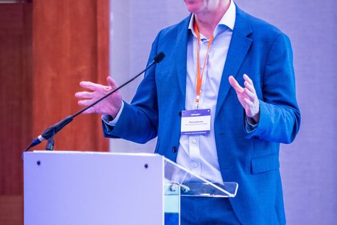 DefaqtoAdvisorConference25 Paul Keynote BethCrockatt 1